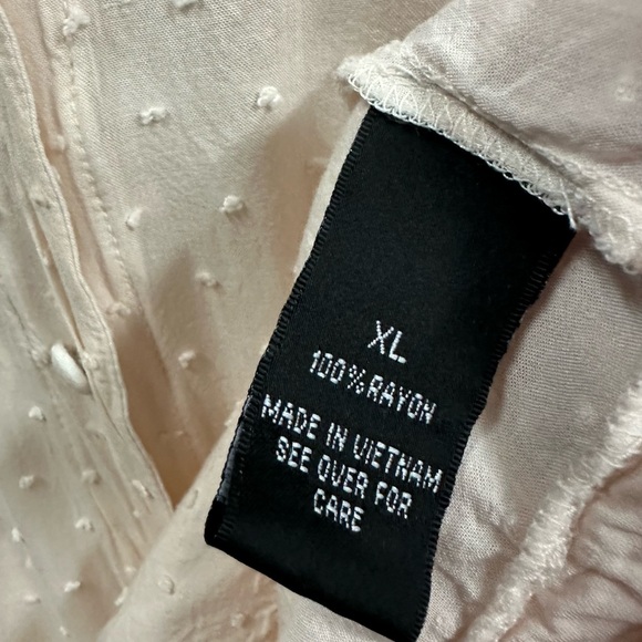 Alyx Pink Rayon Swiss Dot Flutter Sleeve Button Up Drawstring Waist Blouse XL - Picture 7 of 8